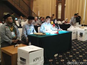 Jokowi-Maruf Menang Kuasai 19 Kecamatan di Kabupaten Pasuruan Jokowi-Maruf Menang Kuasai 19 Kecamatan di Kabupaten Pasuruan