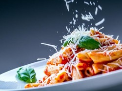 Minta Keju untuk Pasta Seafood, Pengunjung Ini Malah Dimarahi Pelayan