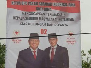 Diperintah Pusat, DPC Gerindra Pasang Baliho Kemenangan Prabowo di Bima Diperintah Pusat, DPC Gerindra Pasang Baliho Kemenangan Prabowo di Bima