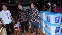 Ketua Bawaslu Tinjau Tempat Laporan Dana Kampanye
