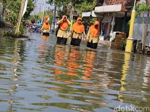 9 Desa di Jombang Masih Banjir, Warga Butuh Bantuan Makanan dan Air Bersih