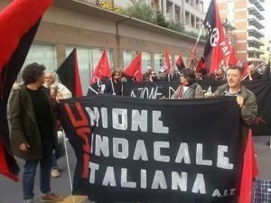Potret Aksi Massa Baju Hitam Anarcho Syndicalism di Berbagai Negara Potret Aksi Massa Baju Hitam Anarcho Syndicalism di Berbagai Negara