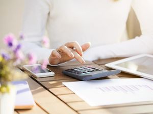 Valuasi: Pengertian, Contoh, Faktor dan Cara Menghitungnya