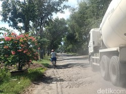 300 KM Jalan Rusak Akibat Proyek Tol, Warga Nganjuk Ancam Blokir Trans Jawa