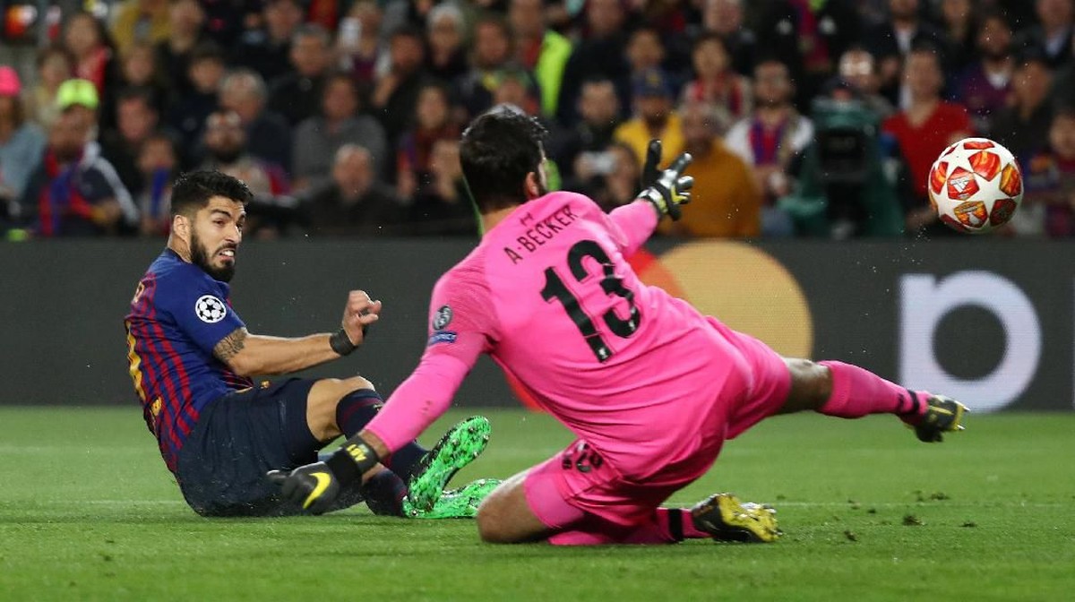 Barcelona saat melawan Liverpool pada leg I semifinal Liga Champions. (Foto: Sergio Perez/Reuters)