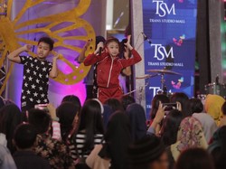 Ngintip Musica di detikcom Dibuka Penampilan Energik Zara Leola