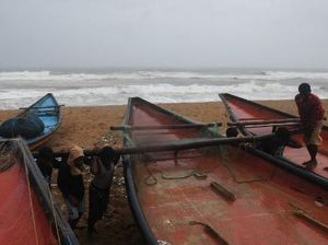 Siklon Fani Mendekat, India Evakuasi 800 Ribu Orang