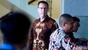 Gaya CEO Blackgold Natural Resources Saat Diperiksa KPK