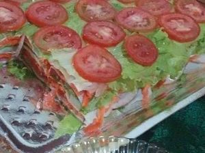 Bukan Terbuat Dari Saus Daging, Lasagna Isi Sayuran Ini Dikritik Netizen