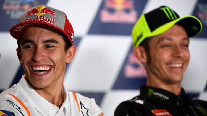 Takhayul di MotoGP: Ritual Rossi dan Marquez... soal Celana Dalam. (Foto: Gabriel Bouys/AFP)
