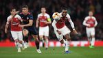 Meriam London Berdentum Lagi