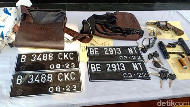 Barang Bukti yang Disita Polisi