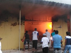 Pasar Anom Baru Sumenep Terbakar