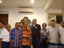 Rahim Soekasah Deklarasikan Diri Sebagai Calon Ketum PSSI