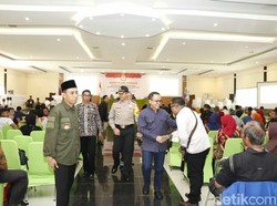Pantau Penghitungan KPU, Bupati Anas: Alhamdulillah Banyuwangi Kondusif