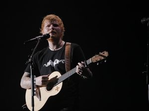 Gak Jadi di GBK, Konser Ed Sheeran Pindah ke JIS Gak Jadi di GBK, Konser Ed Sheeran Pindah ke JIS