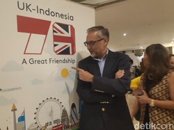 Peringati Hari Pers Dunia, Dubes Inggris Puji Pemilu RI dan Soroti Hoax
