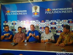 Terima Persib, Robert Rene Tolak Persija dan Madura United