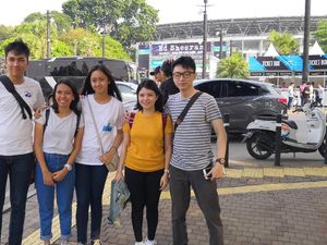 Cerita Penonton Konser Ed Sheeran Rela Datang Sejak Lama Cerita Penonton Konser Ed Sheeran Rela Datang Sejak Lama