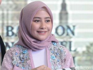 Buka Puasa Sehat ala Prilly Latuconsina