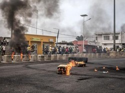 Unjuk Rasa soal Pemilu di Benin Ricuh, Massa Bentrok dengan Polisi