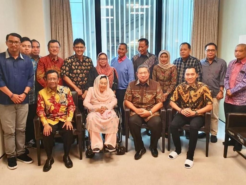 Bertemu Mahfud Md hingga Dahlan Iskan, SBY Bicara Perlunya Rekonsiliasi Bertemu Mahfud Md hingga Dahlan Iskan, SBY Bicara Perlunya Rekonsiliasi