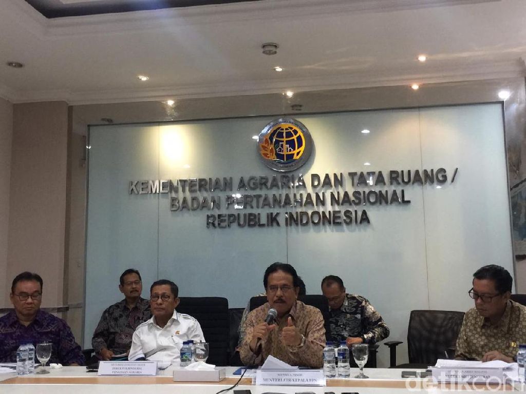 Menteri ATR Cek Konsesi Perusahaan Nakal yang Disinggung Jokowi Menteri ATR Cek Konsesi Perusahaan Nakal yang Disinggung Jokowi