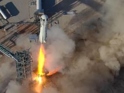 Mudik Dilarang, Pergi ke Luar Angkasa Saja Yuk! Mudik Dilarang, Pergi ke Luar Angkasa Saja Yuk!