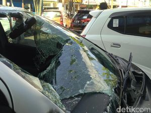 Empat Fakta Pria yang Lompat di PGC Cirebon