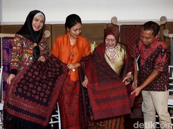 Batik Ternyata Populer di Bangladesh Lho!