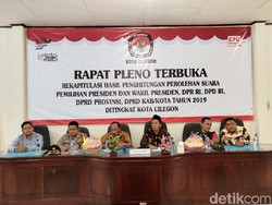 Dijaga Ketat Polisi, KPU Cilegon Mulai Rekapitulasi Suara Pemilu 2019