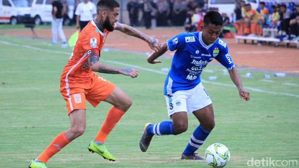 Kalah Gol Tandang, Persib pun Tergusur dari Piala Indonesia