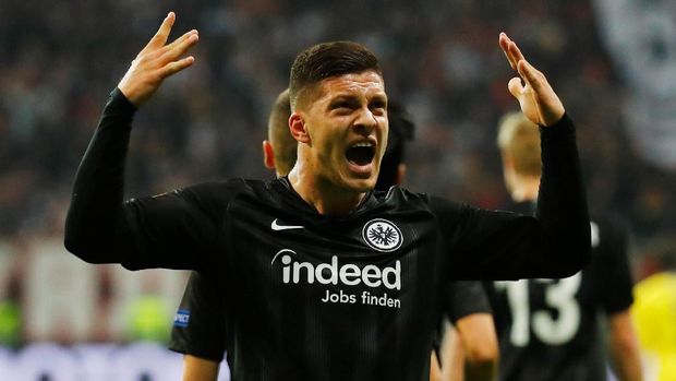 Soccer Football - Europa League Semi Final First Leg - Eintracht Frankfurt v Chelsea - Commerzbank-Arena, Frankfurt, Germany - May 2, 2019  Eintracht Frankfurt's Luka Jovic celebrates scoring their first goal   REUTERS/Kai Pfaffenbach