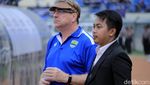 Robert Rene Tandai Debut di Persib dengan Kemenangan atas Borneo FC