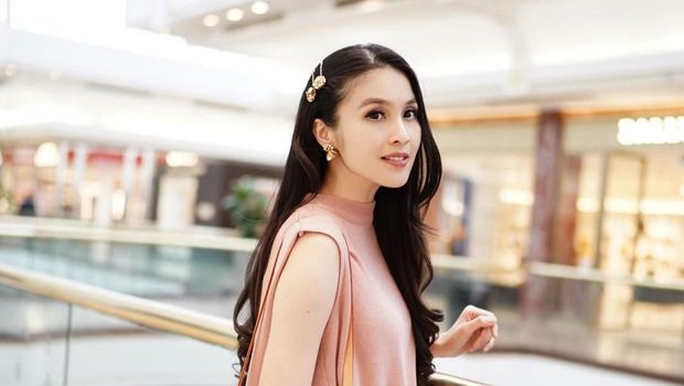 Reaksi Kocak Netizen Tanggapi Komentar Perut Hamil Sandra Dewi