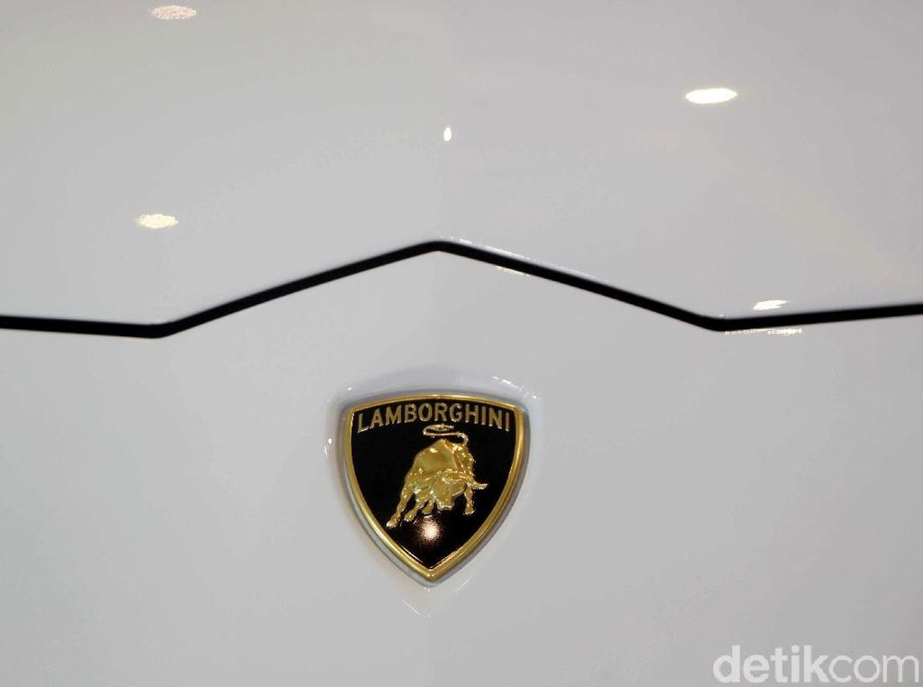 Beli Mobil Lamborghini Bisa Pakai Bitcoin Beli Mobil Lamborghini Bisa Pakai Bitcoin
