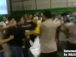 Kericuhan Rekapitulasi Suara di Sampang Bermula dari Kejadian Ini