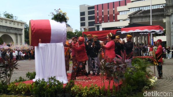 Foto: Tradisi Dugderan di Semarang