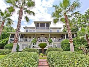 Sandra Bullock Jual Rumah Rp 91 M di Tepi Pantai, Intip Jeroannya