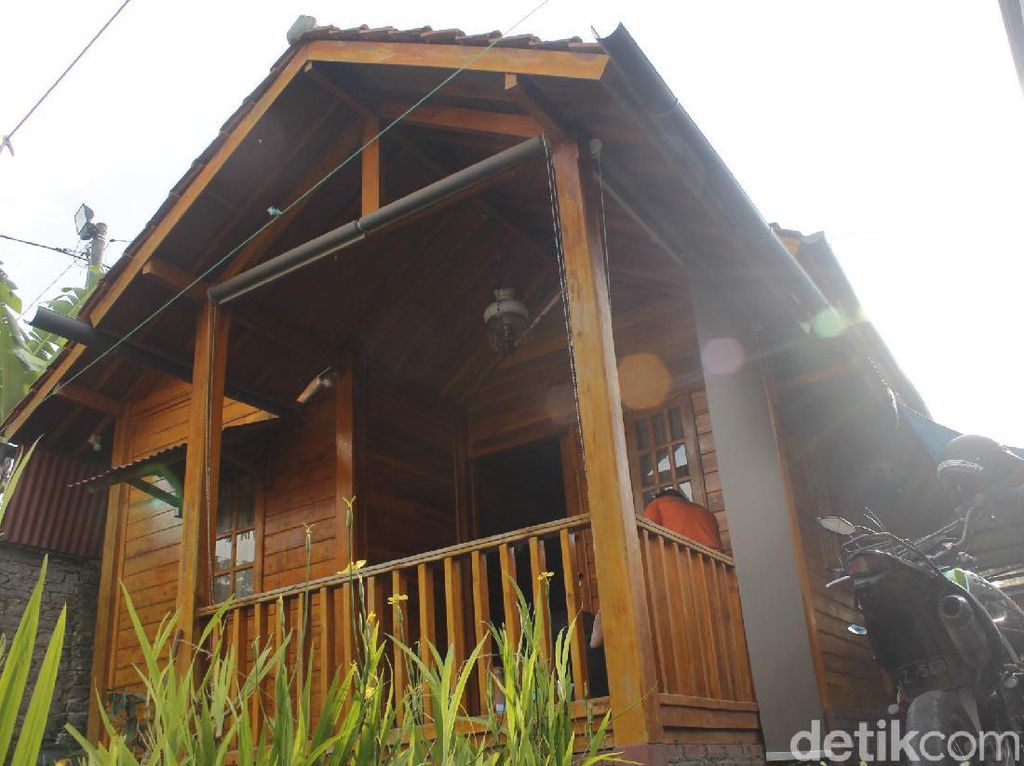 Melihat Rumah Tahan Gempa di Patahan Sesar Lembang Melihat Rumah Tahan Gempa di Patahan Sesar Lembang
