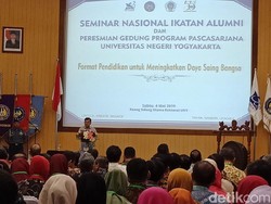 Canda JK: Sekarang Istri Idaman Tak Perlu Pandai Masak, Cukup Telepon