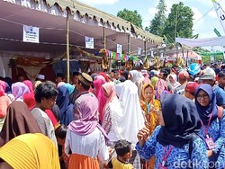 Ponpes Ini Gelar Bazar Gratis untuk Warga Setiap Ramadhan Tiba