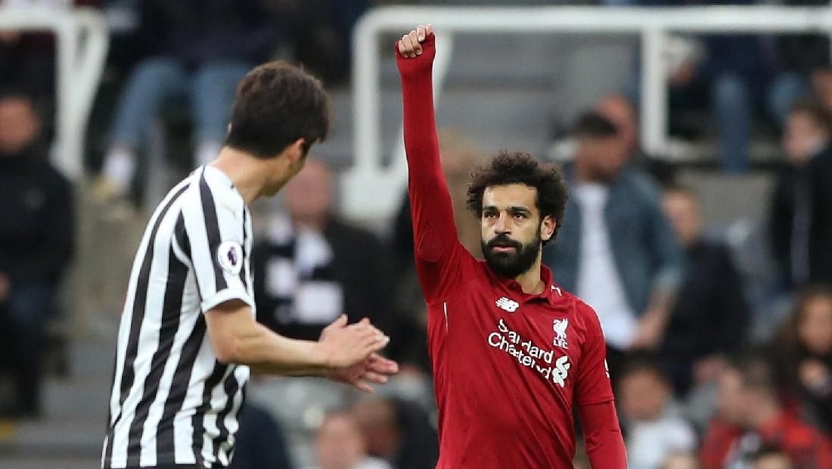 Mohamed Salah mencapai 100 gol di liga. (Foto: Scott Heppel / Reuters)