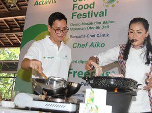 Mengintip Chef Cantik Aiko Masak Makanan Bali