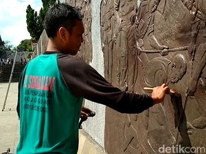 Sambut Ramadhan, Relief Perpustakaan Bung Karno Disemir Ulang