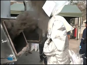 Saat Peru Hanguskan 15 Ton Barang Haram