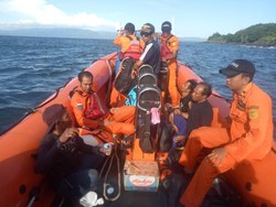 KM Dharma 3 GT Tenggelam Dihantam Ombak di Perairan Bima, 3 ABK Selamat