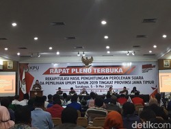 KPU Jatim Mulai Rekapitulasi Suara, Lima Hari Ditargetkan Selesai
