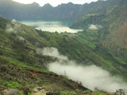 Foto Pesona Penanjakan Menuju Puncak Rinjani