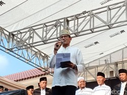 Sandiaga Rencana Salat Tarawih di Jaksel, Prabowo di Hambalang